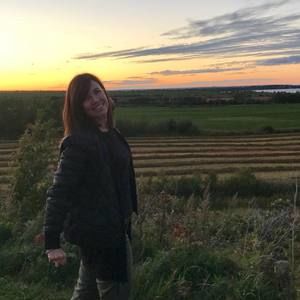 Meet your Posher, Annie